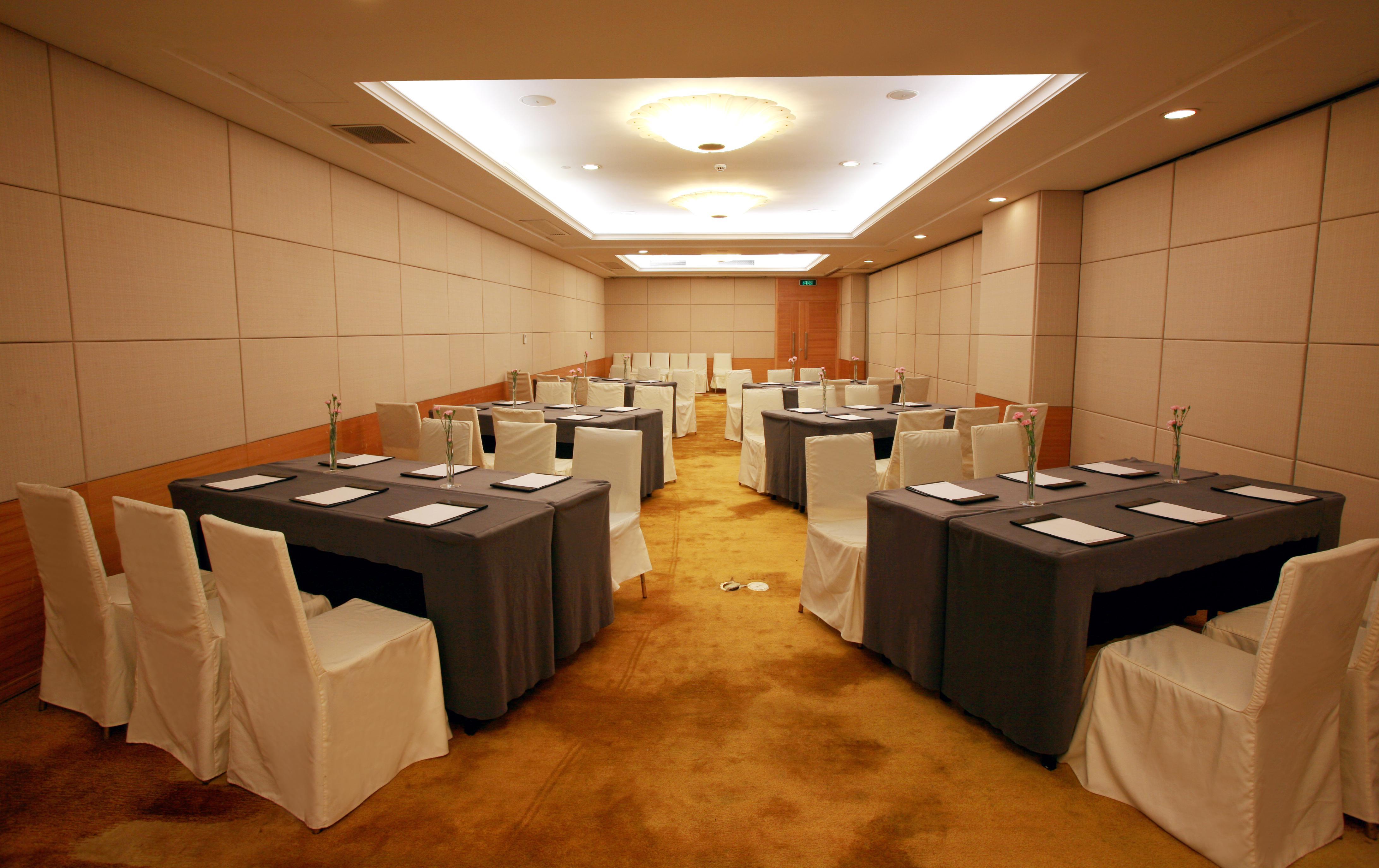 City Hotel Shanghai Exterior photo