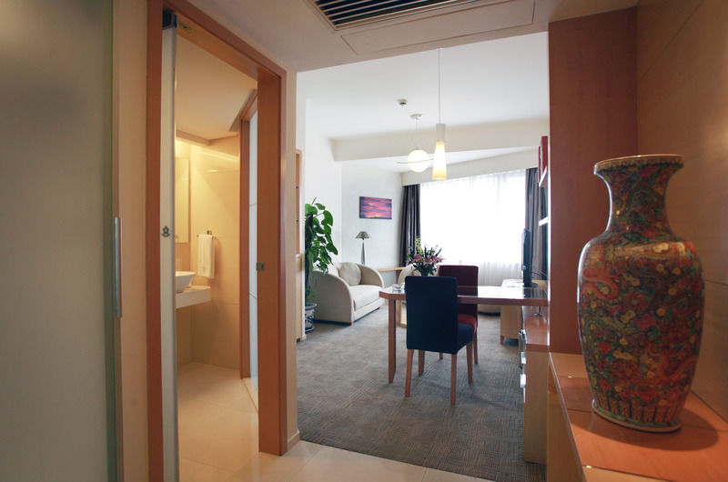 City Hotel Shanghai Exterior photo