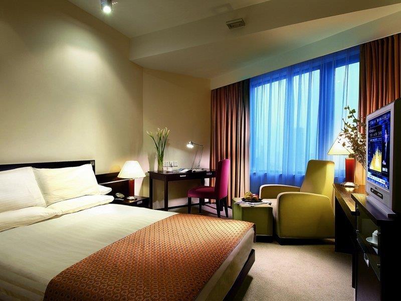 City Hotel Shanghai Exterior photo